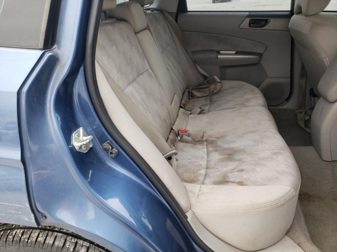 Photo 6 from auction – 2010 SUBARU FORESTER X with VIN JF2SH6BC4AG796161
