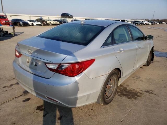 Photo 4 from auction – 2012 HYUNDAI SONATA GLS with VIN 5NPEB4AC1CH435200