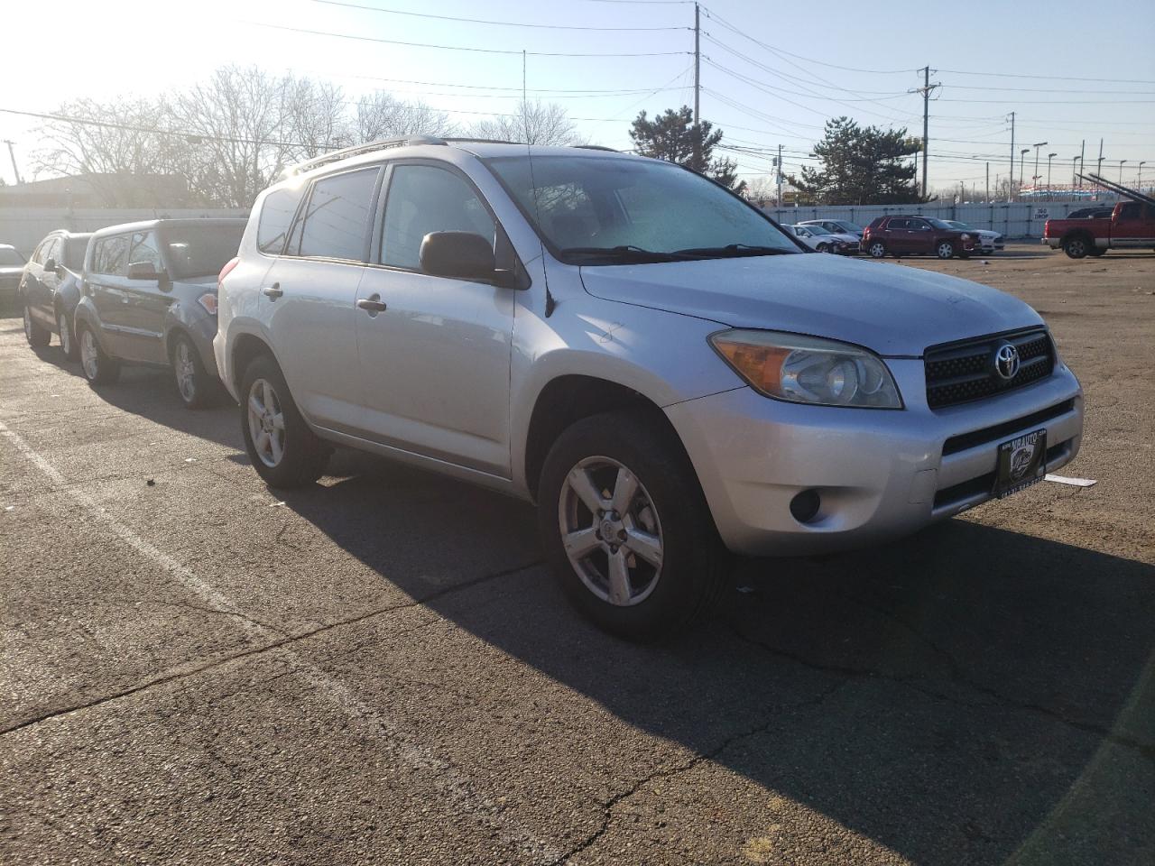 TOYOTA RAV4 2006 with VIN JTMZD33V065009989 - Photo from auction