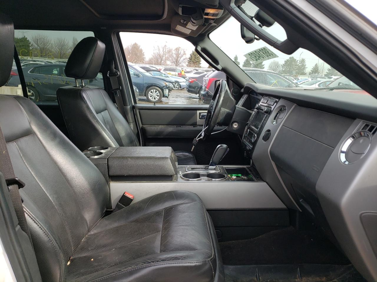 Photo 5 from auction – 2011 FORD EXPEDITION with VIN 1FMJU2A59BEF25722