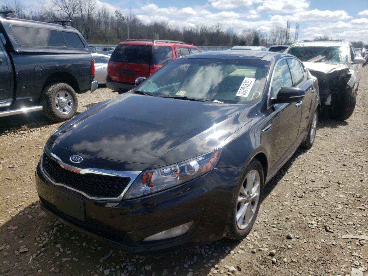 Photo 9 from auction – 2011 KIA OPTIMA EX with VIN KNAGN4A73B5166339