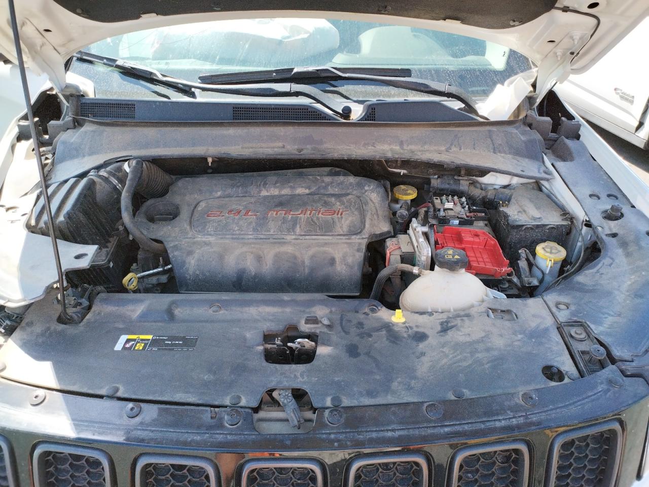 Photo 7 from auction – 2019 JEEP COMPASS LI with VIN 3C4NJDCB0KT761513