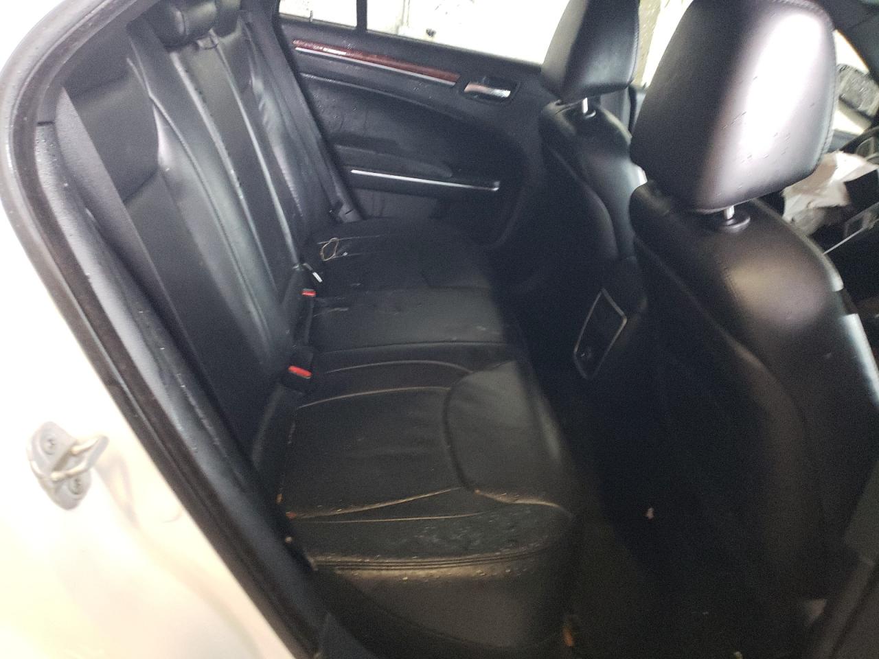 Photo 6 from auction – 2013 CHRYSLER 300 with VIN 2C3CCAAG7DH732640