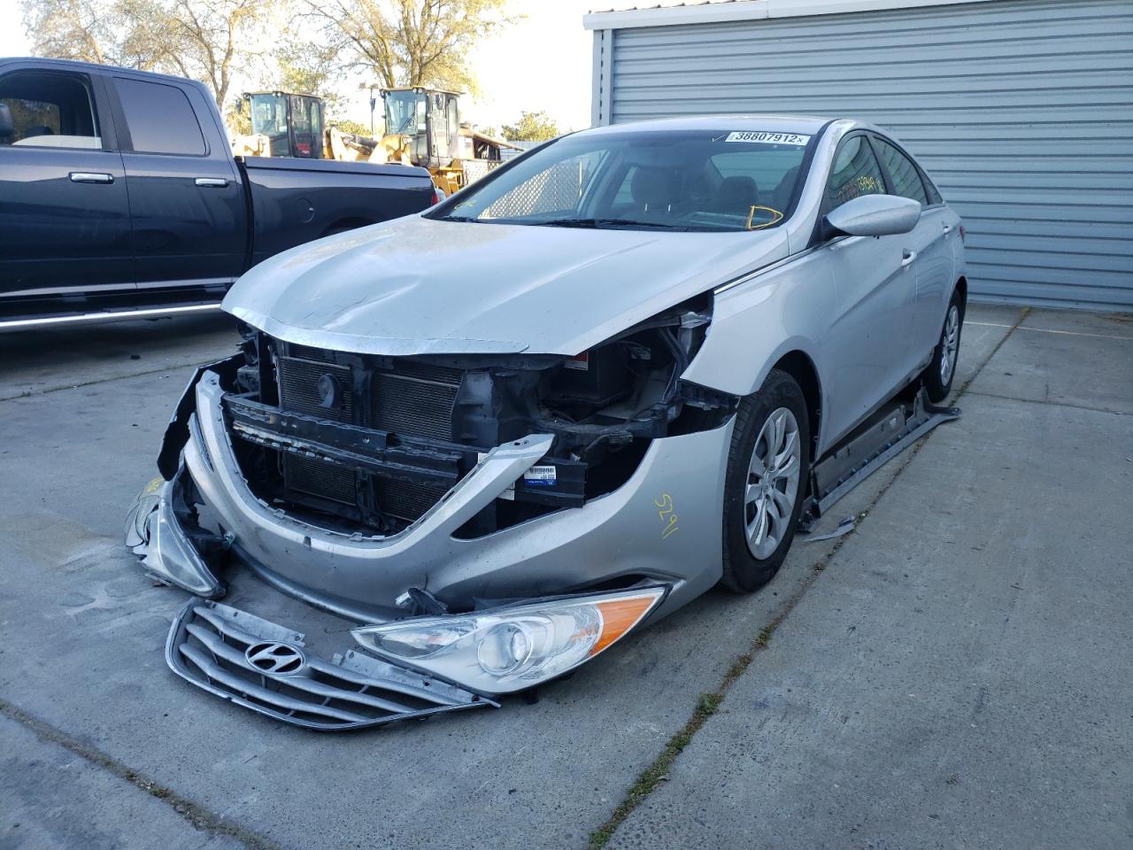 Photo 2 from auction – 2012 HYUNDAI SONATA GLS with VIN 5NPEB4AC8CH334865