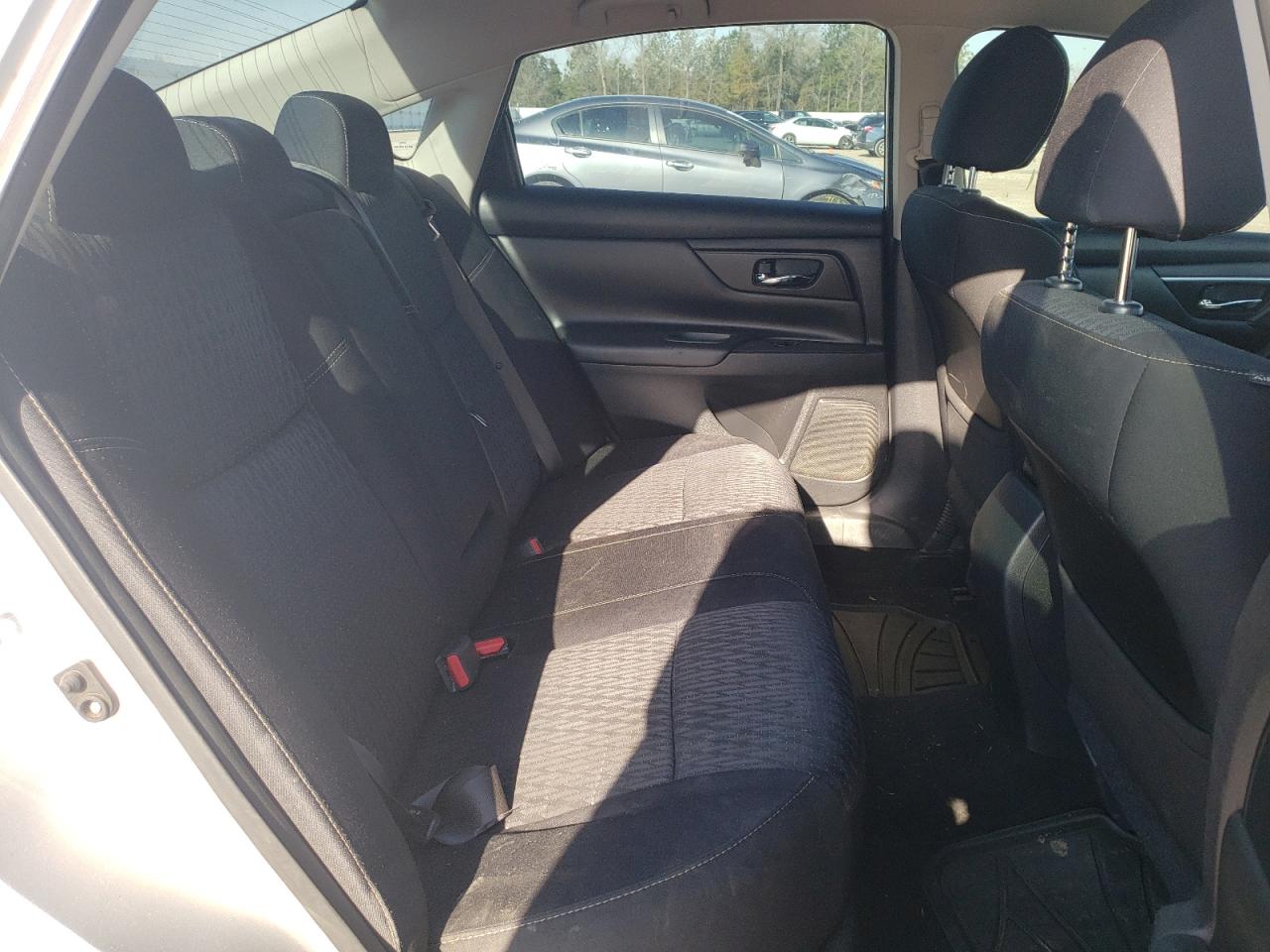 Photo 6 from auction – 2016 NISSAN ALTIMA 2.5 with VIN 1N4AL3AP7GC158455