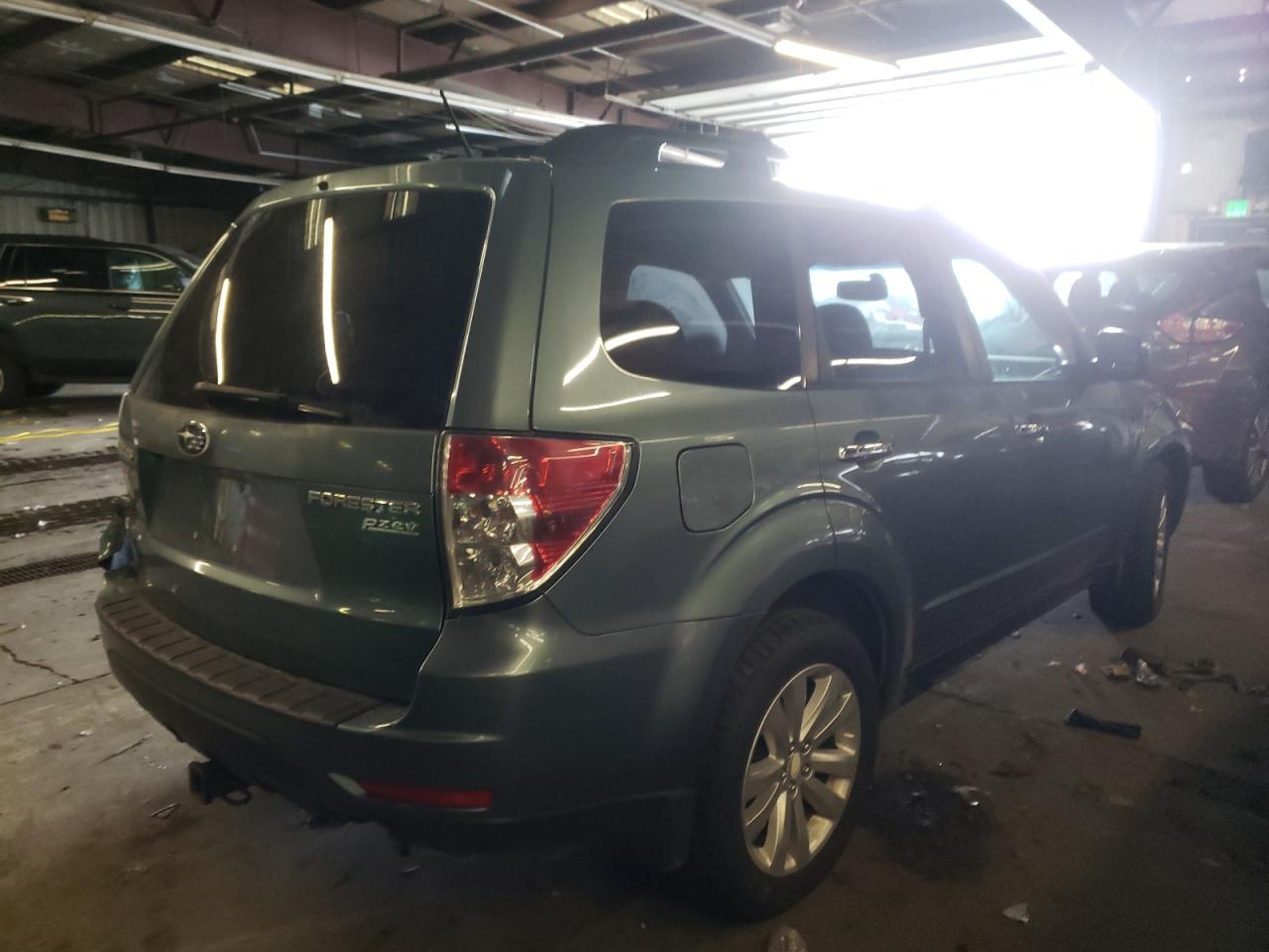 Photo 4 from auction – 2011 SUBARU FORESTER 2 with VIN JF2SHADC4BH766914