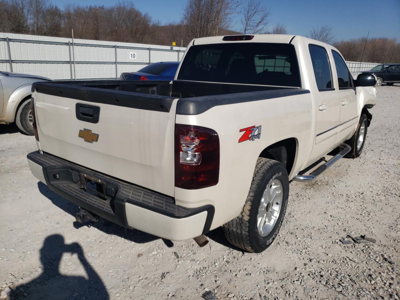 Photo 4 from auction – 2013 CHEVROLET SILVERADO with VIN 3GCPKSE76DG216799