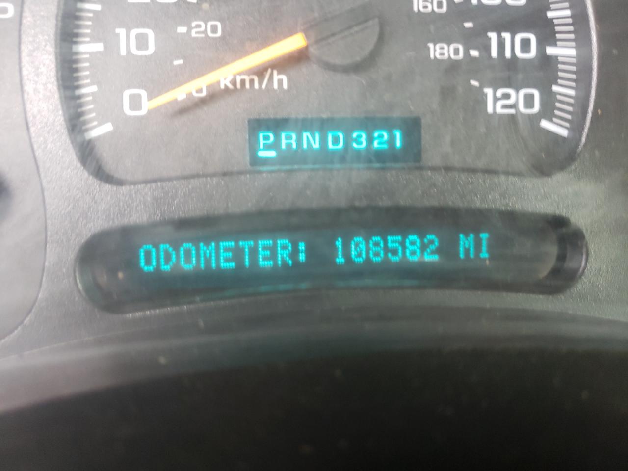 Photo 8 from auction – 2005 CHEVROLET SILVERADO with VIN 1GCHK29U95E288576