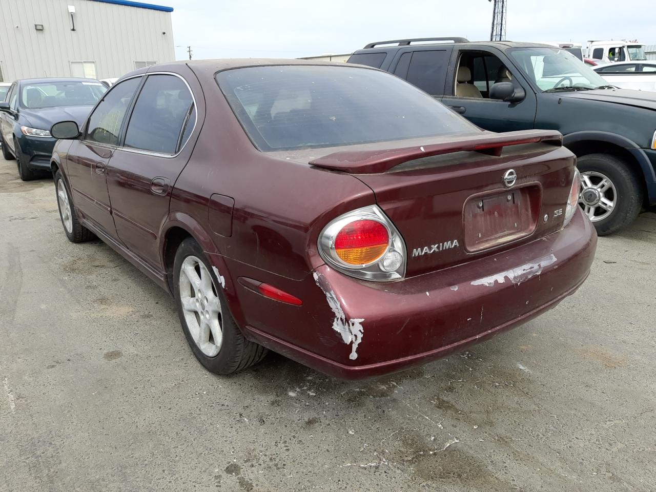 Photo 3 from auction – 2003 NISSAN MAXIMA GLE with VIN JN1DA31D23T502595