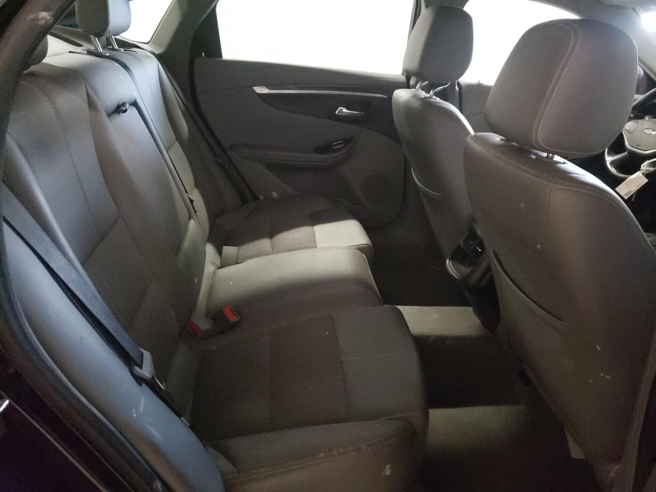 Photo 6 from auction – 2017 CHEVROLET IMPALA LT with VIN 1G1105S37HU201321