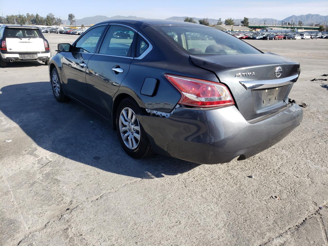 Photo 3 from auction – 2013 NISSAN ALTIMA 2.5 with VIN 1N4AL3APXDC220636