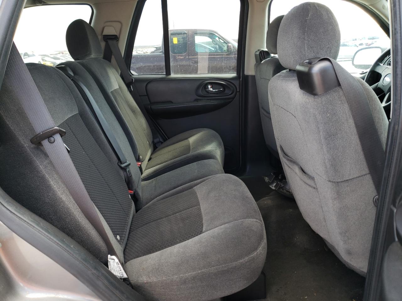 Photo 6 from auction – 2008 CHEVROLET TRAILBLAZE with VIN 1GNDS13SX82103979