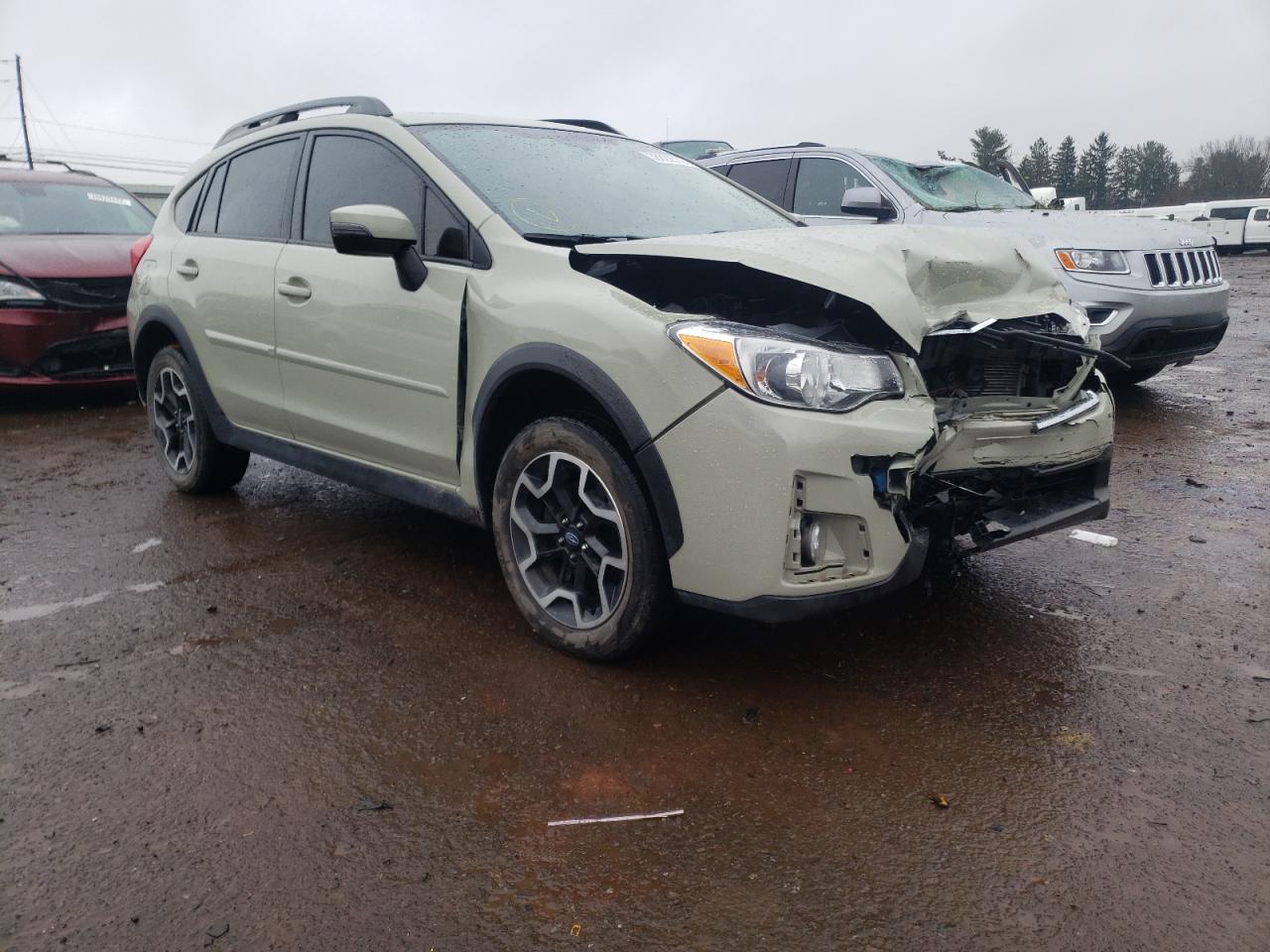 SUBARU CROSSTREK 2017 with VIN JF2GPANC6H8253227 - Photo from auction