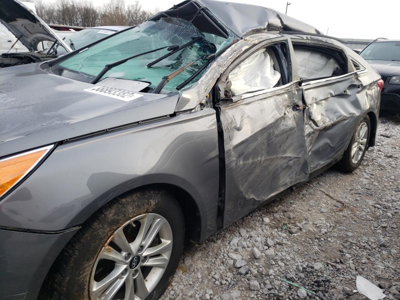 Photo 9 from auction – 2014 HYUNDAI SONATA GLS with VIN 5NPEB4AC0EH894110