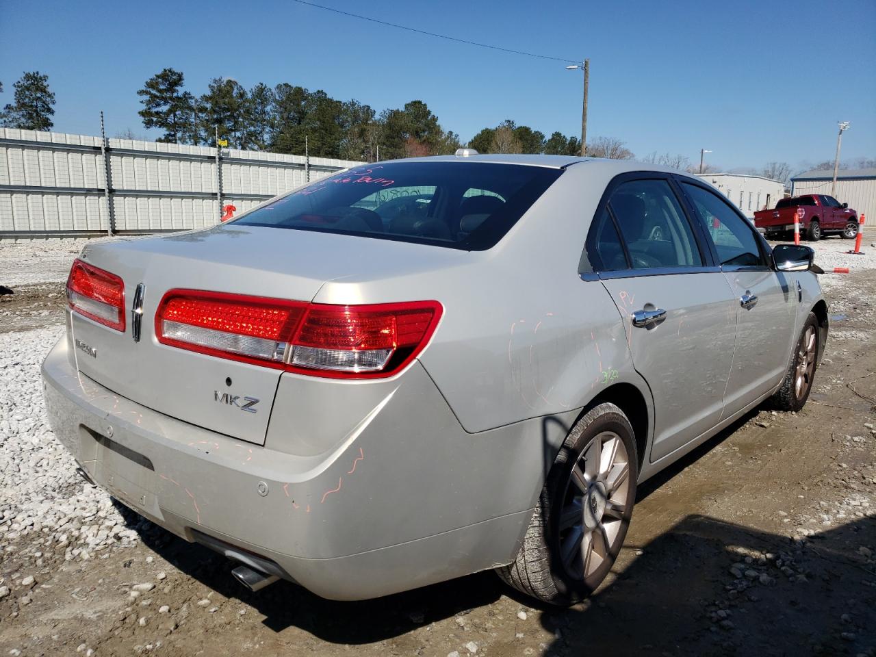 Photo 4 from auction – 2010 LINCOLN MKZ with VIN 3LNHL2GC0AR657271