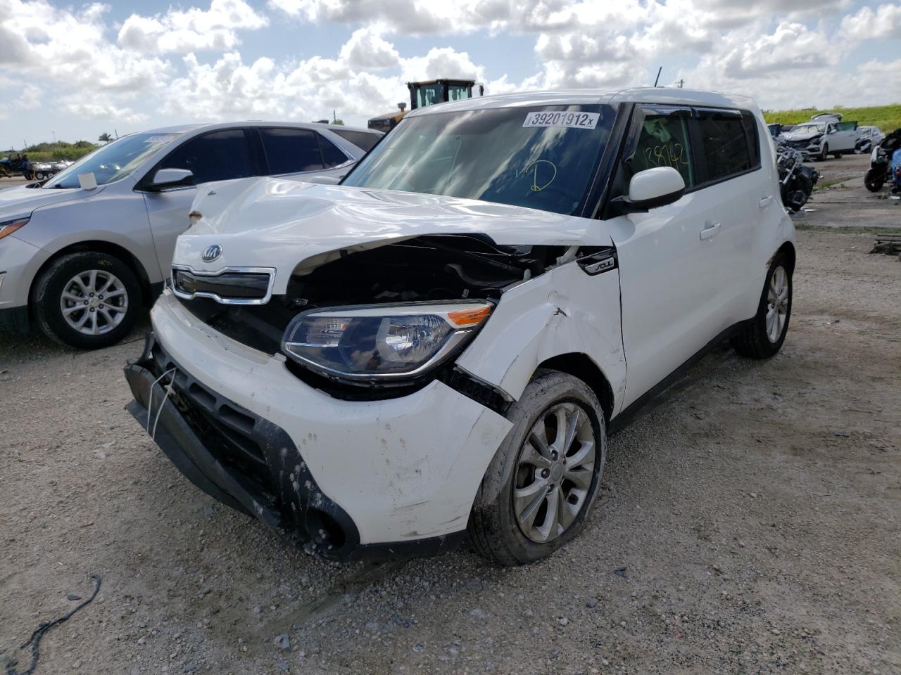 Photo 2 from auction – 2015 KIA SOUL + with VIN KNDJP3A58F7133343