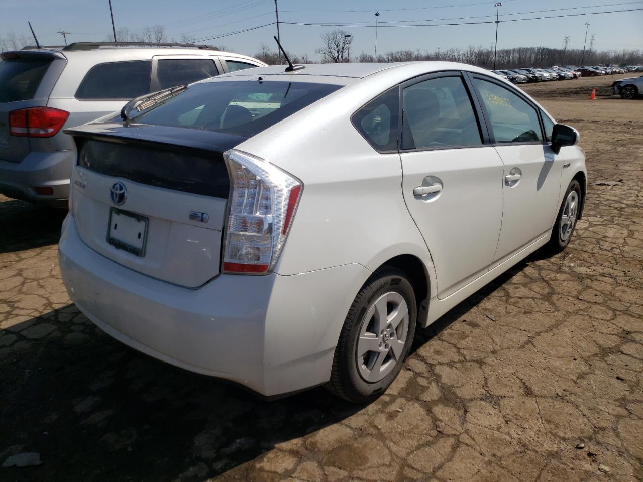 Photo 4 from auction – 2010 TOYOTA PRIUS with VIN JTDKN3DUXA0214651