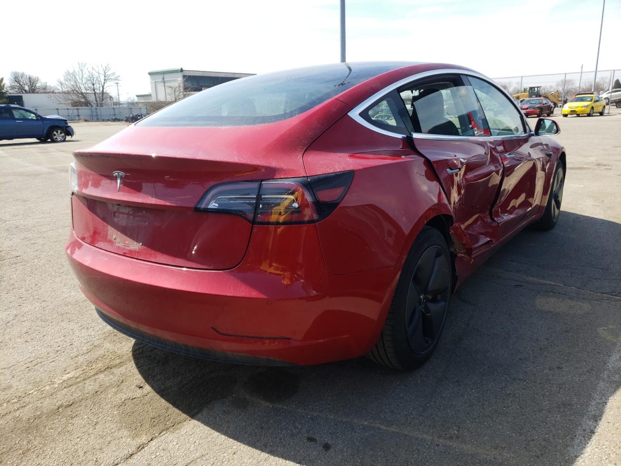 Photo 4 from auction – 2018 TESLA MODEL 3 with VIN 5YJ3E1EB8JF114670
