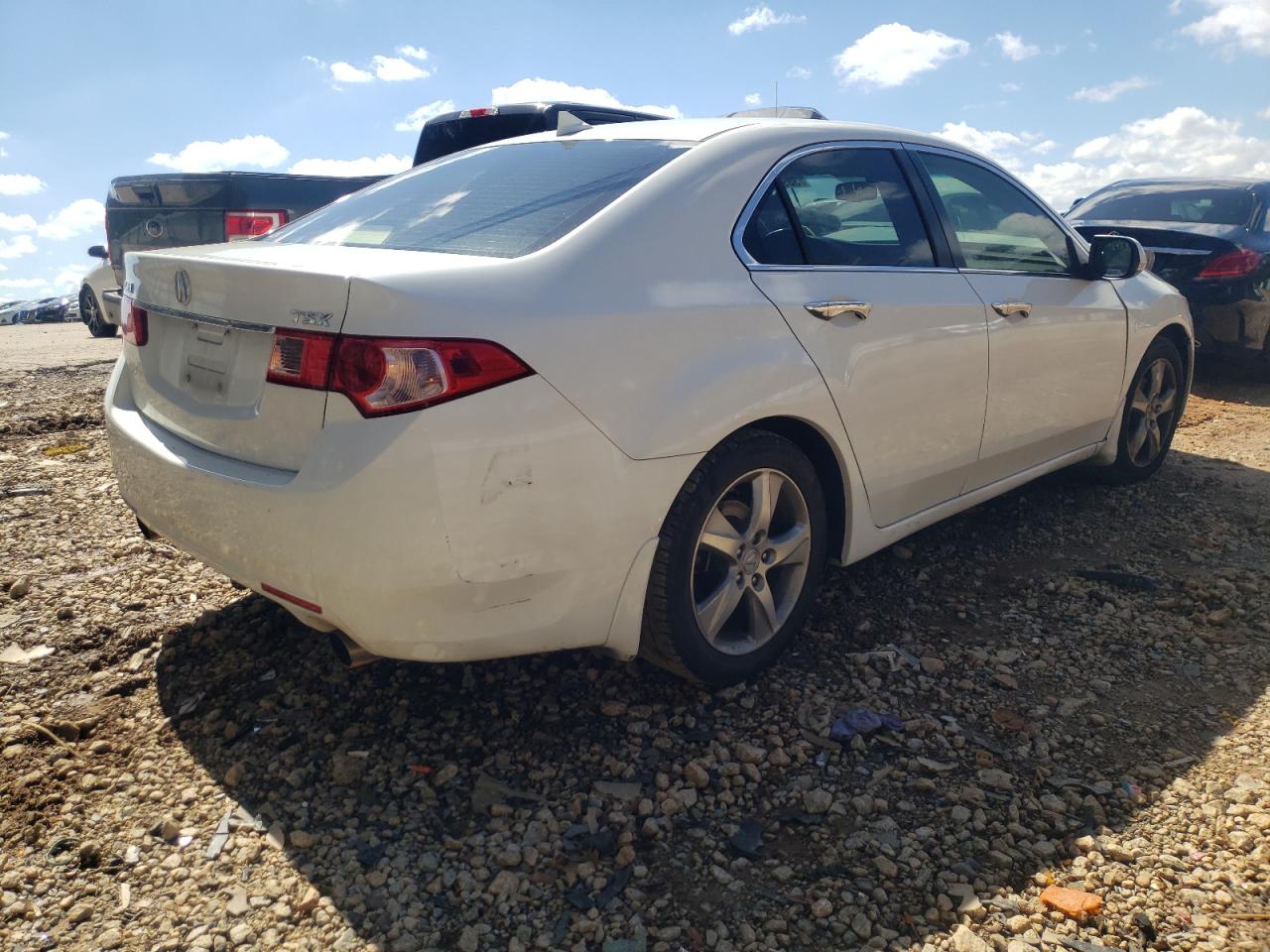 Photo 4 from auction – 2013 ACURA TSX with VIN JH4CU2F49DC012450