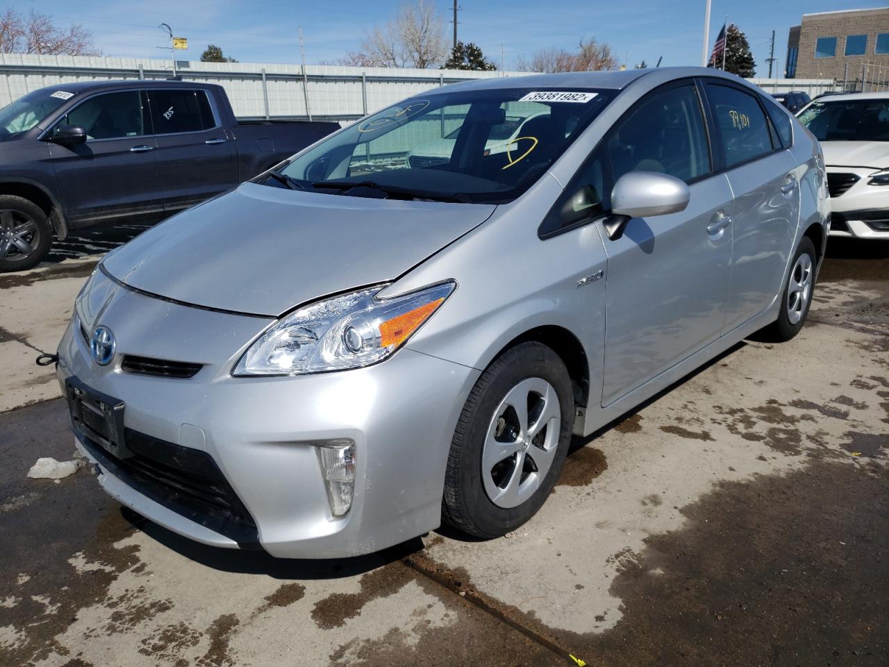 Photo 2 from auction – 2015 TOYOTA PRIUS with VIN JTDKN3DU8F0457544