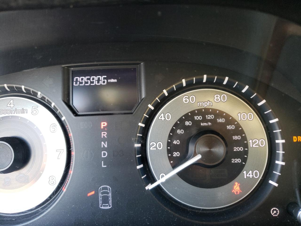 Photo 8 from auction – 2011 HONDA ODYSSEY LX with VIN 5FNRL5H27BB007596