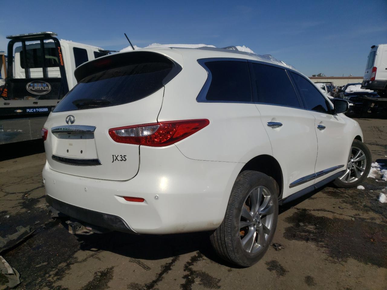Photo 4 from auction – 2013 INFINITI JX35 with VIN 5N1AL0MM8DC331269