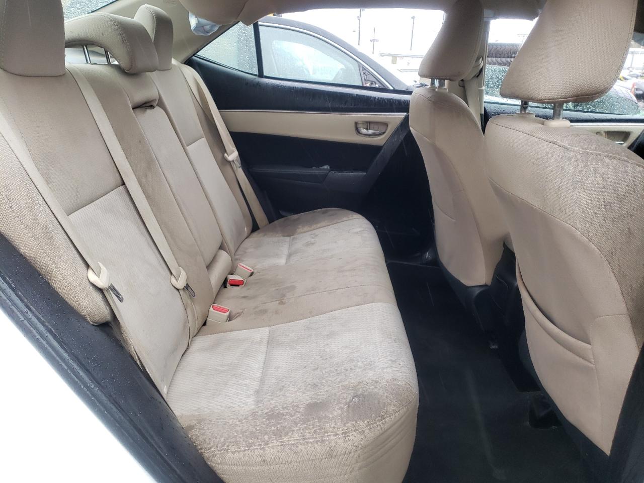 Photo 6 from auction – 2016 TOYOTA COROLLA L with VIN 2T1BURHE2GC552603