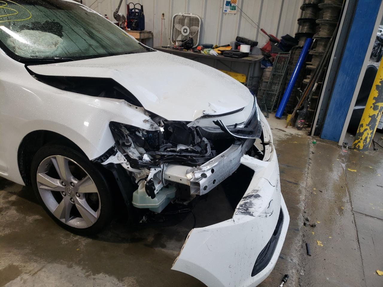 Photo 9 from auction – 2015 ACURA ILX 20 with VIN 19VDE1F33FE005373