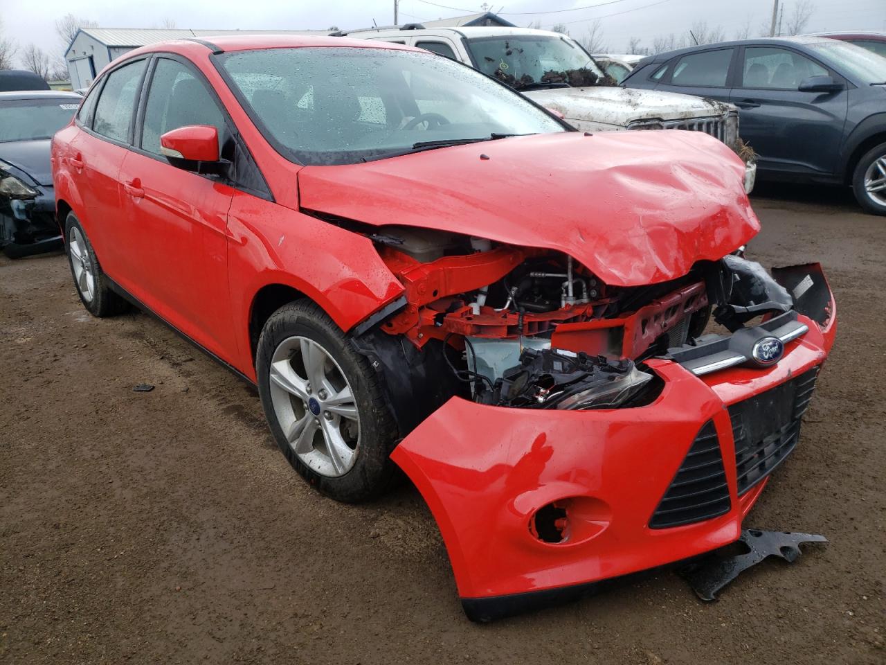 FORD FOCUS SE 2014 con VIN 1FADP3F21EL404251 - Foto de la subasta