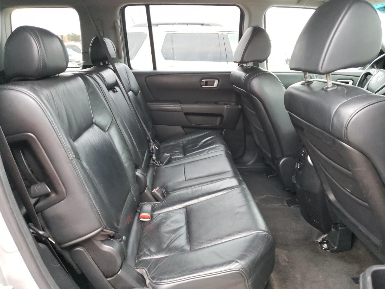 Zdjęcie 6 z aukcji – 2010 HONDA PILOT EXL z VIN 5FNYF3H50AB021632