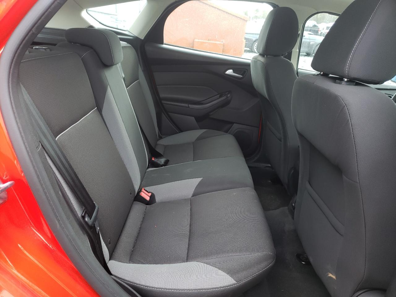 Photo 6 from auction – 2013 FORD FOCUS SE with VIN 1FADP3K2XDL238607