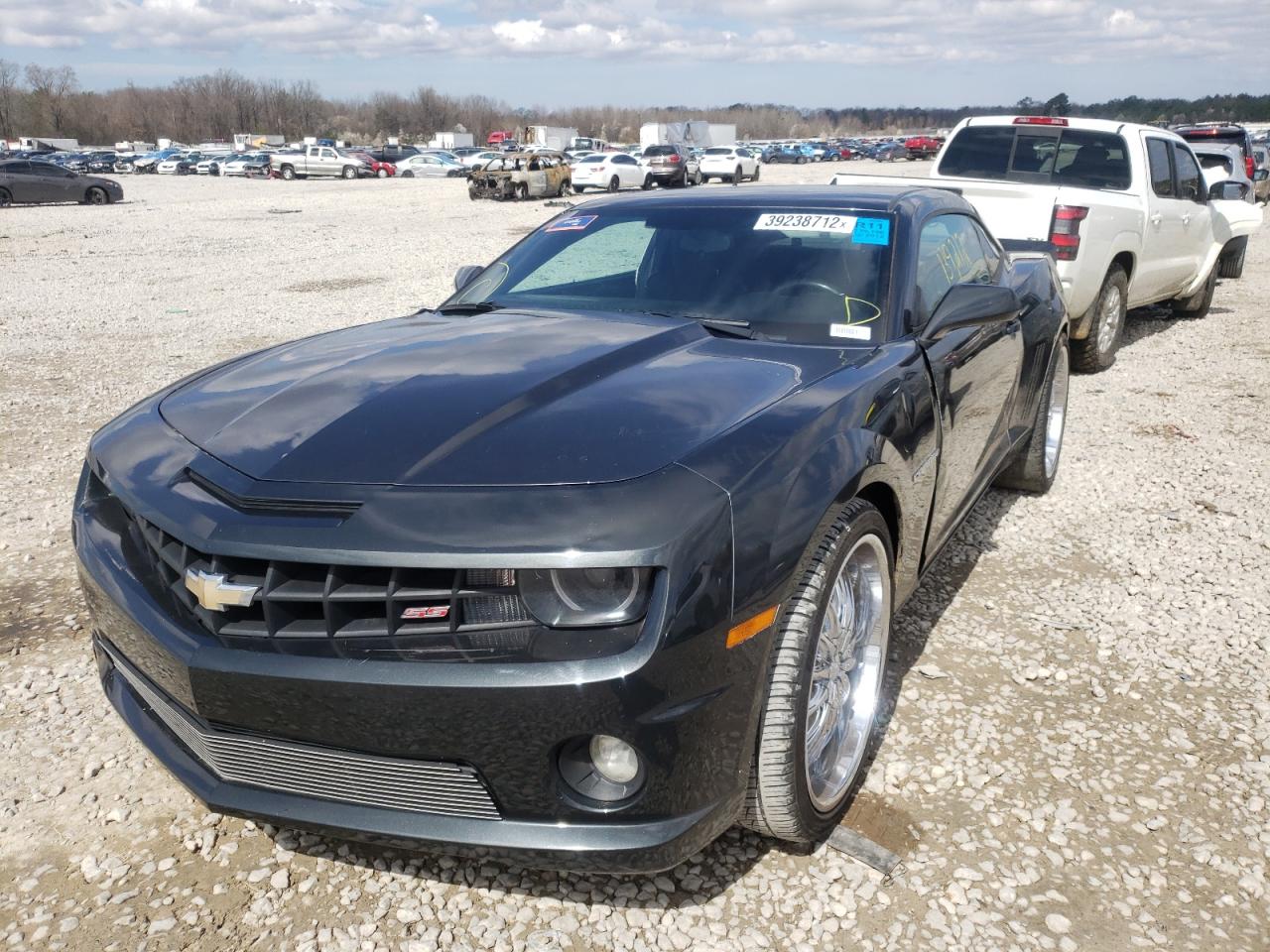 Photo 2 from auction – 2012 CHEVROLET CAMARO SS with VIN 2G1FJ1EJXC9201745