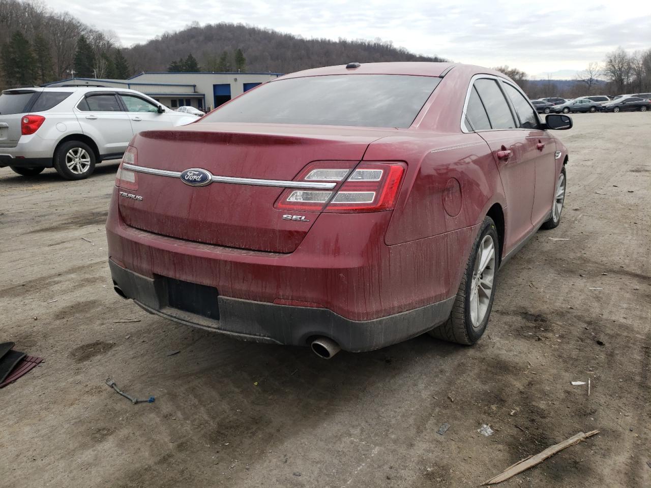 Photo 4 from auction – 2013 FORD TAURUS SEL with VIN 1FAHP2E8XDG116771