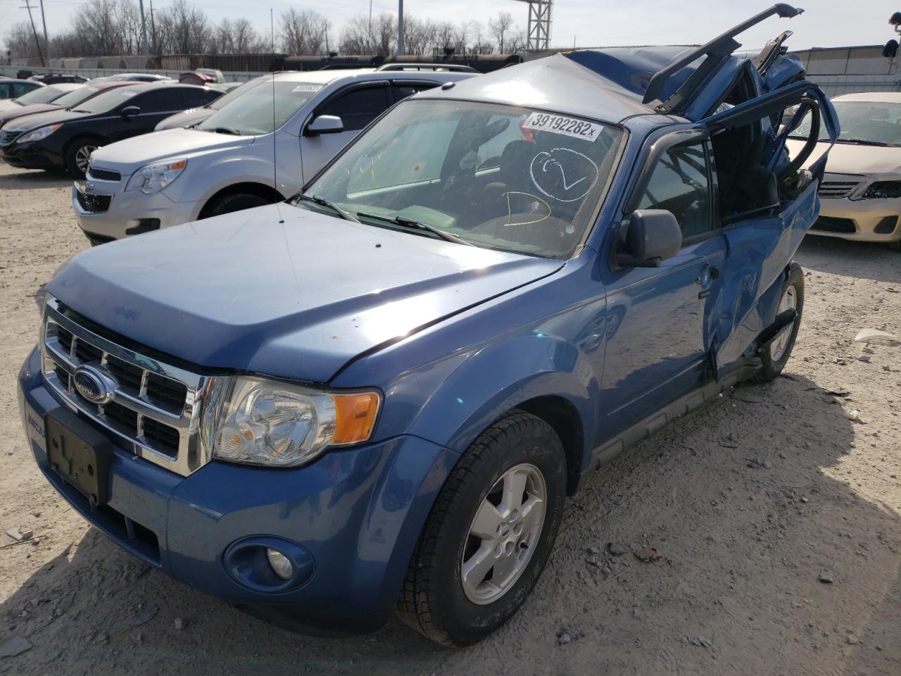 Photo 2 from auction – 2009 FORD ESCAPE XLT with VIN 1FMCU93G79KC20344