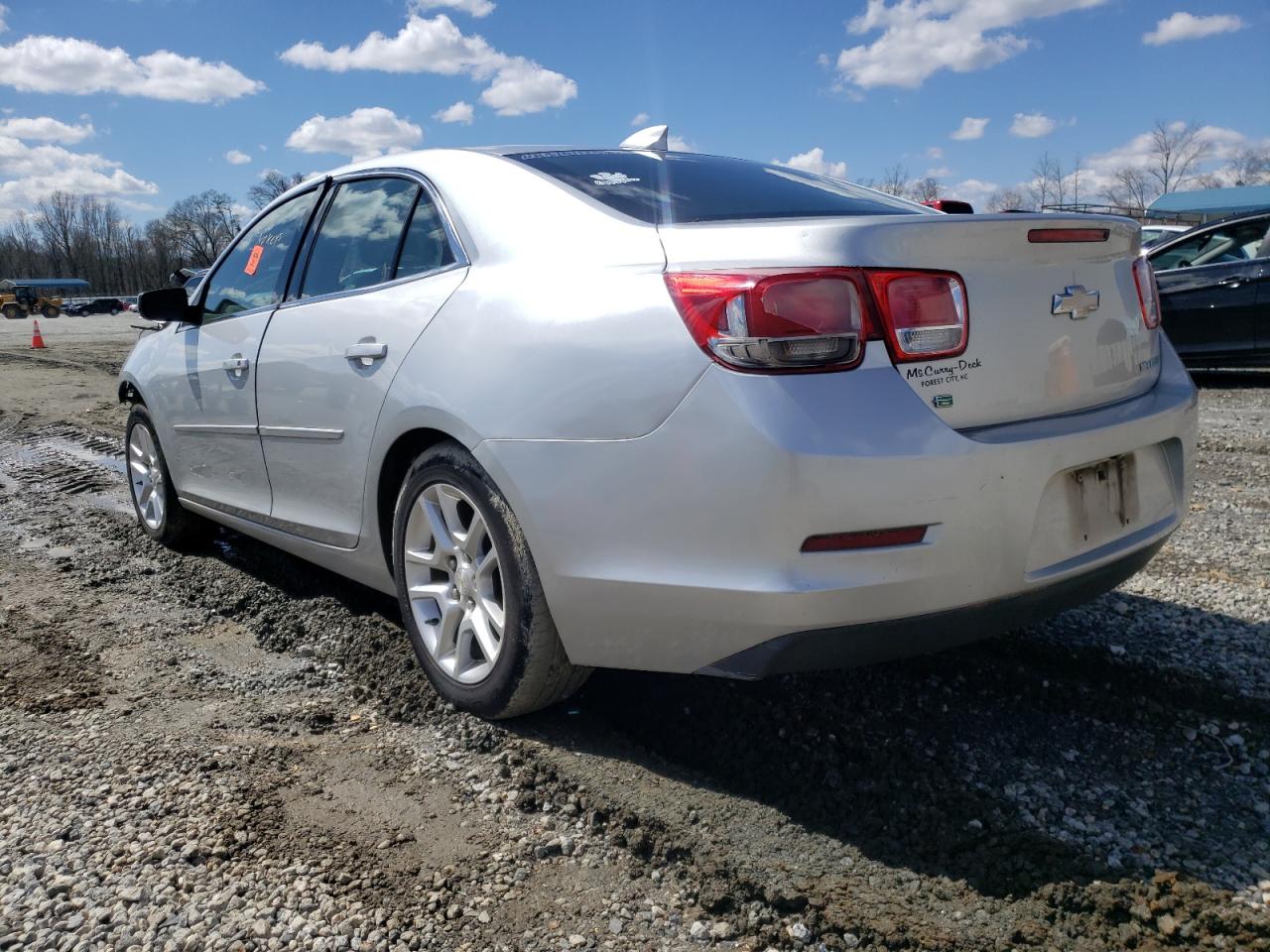 Photo 3 from auction – 2015 CHEVROLET MALIBU with VIN 1G11C5SL1FF209116