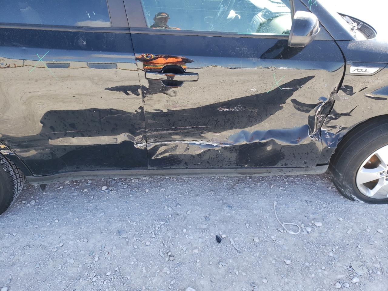 Photo 9 from auction – 2019 KIA SOUL with VIN KNDJN2A23K7921348