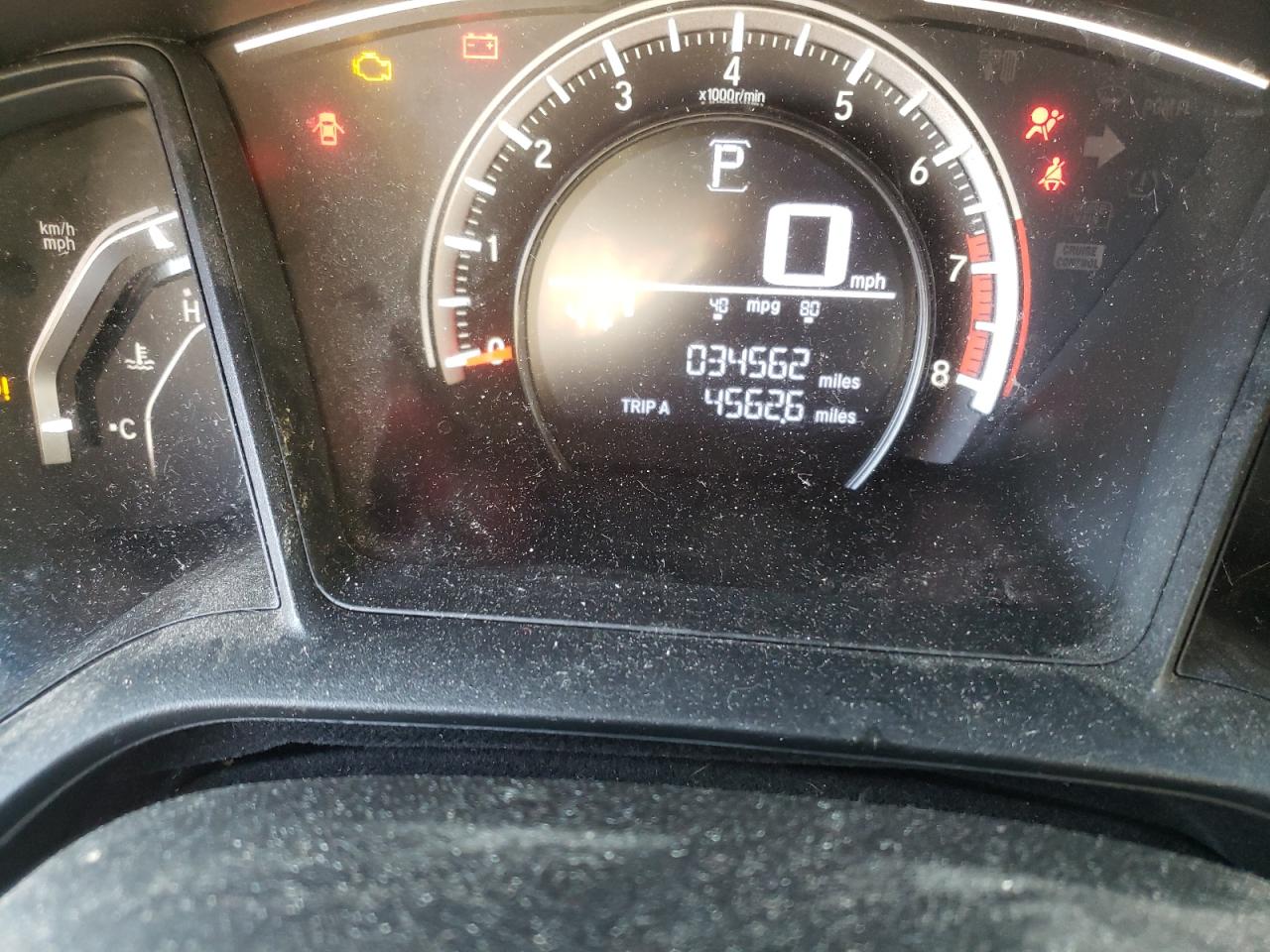 Photo 8 from auction – 2018 HONDA CIVIC LX with VIN 2HGFC2F57JH562539