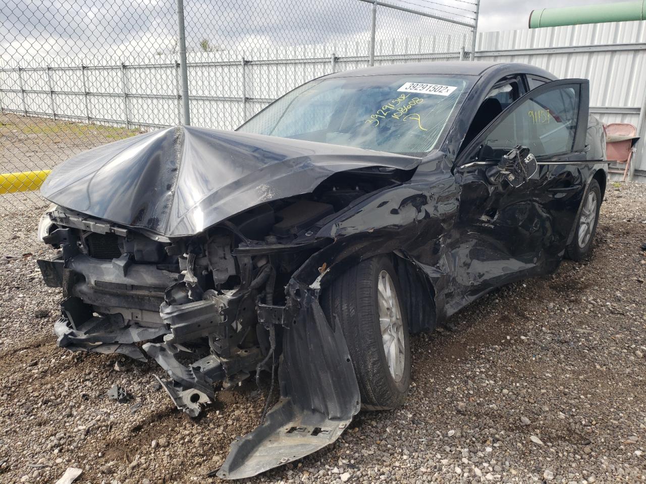 Photo 2 from auction – 2014 MAZDA 3 TOURING with VIN JM1BM1V75E1108608