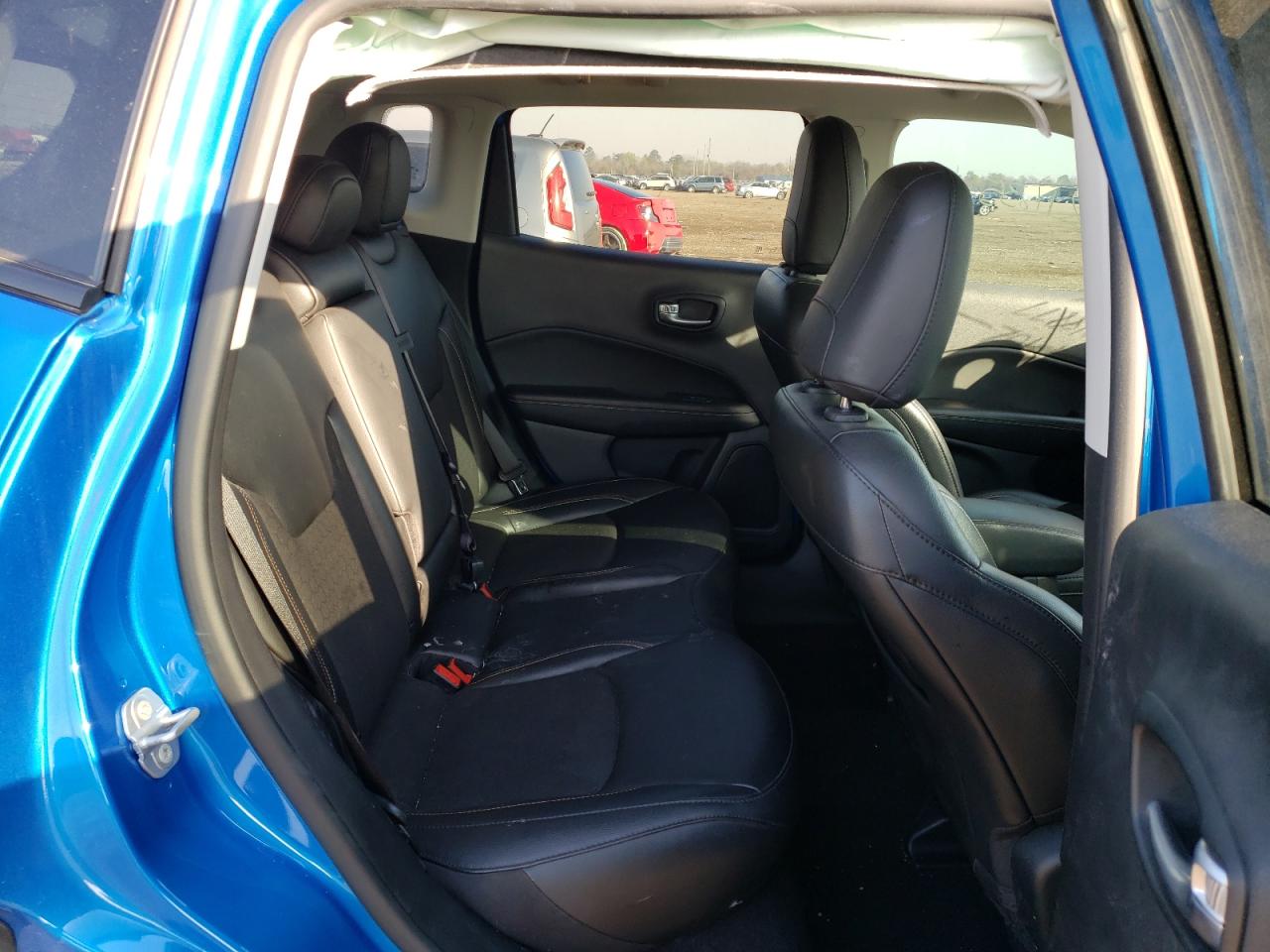 Photo 6 from auction – 2021 JEEP COMPASS LA with VIN 3C4NJCBB5MT548877