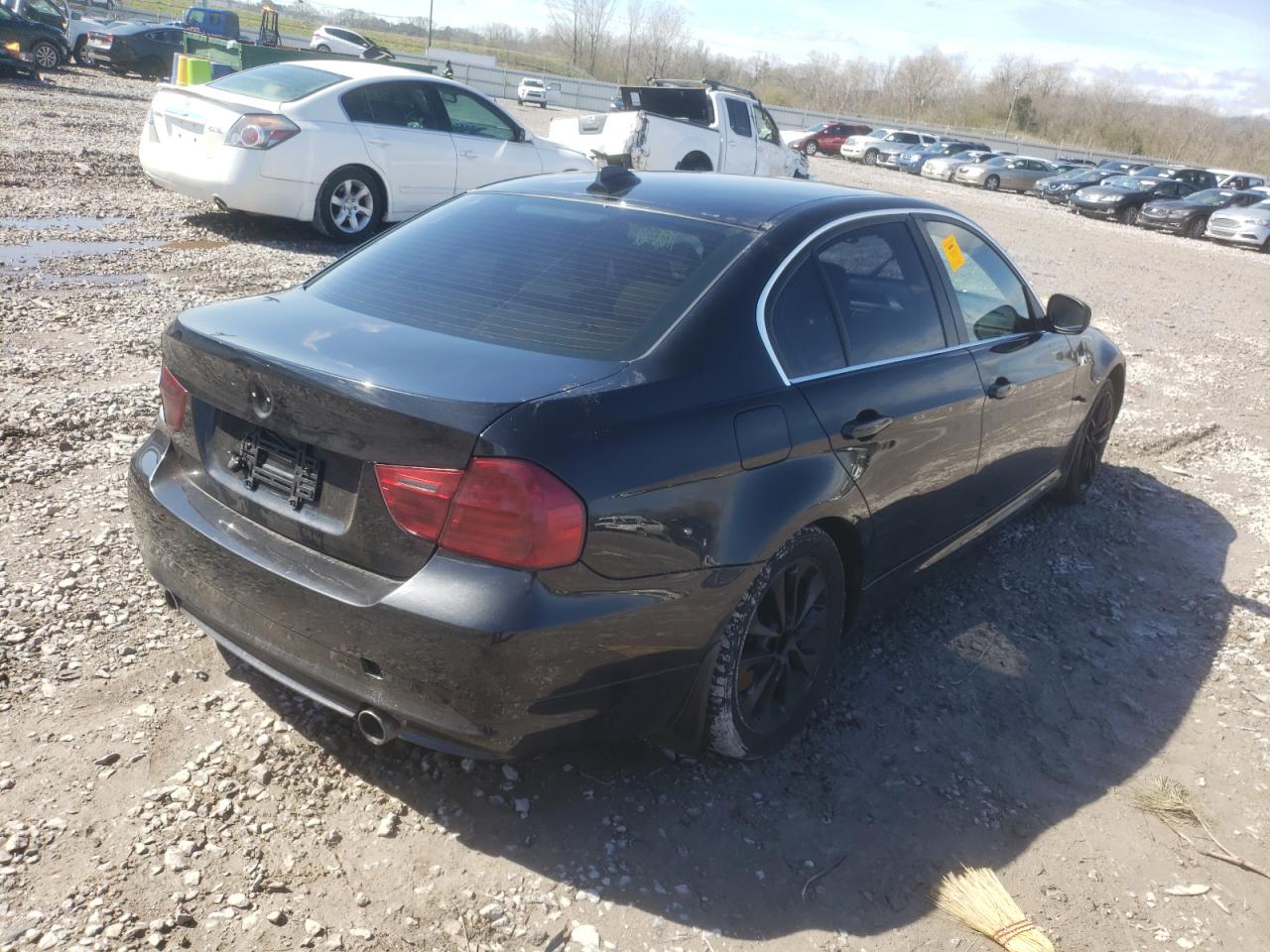 Photo 4 from auction – 2010 BMW 335 I with VIN WBAPM7C57AA366985