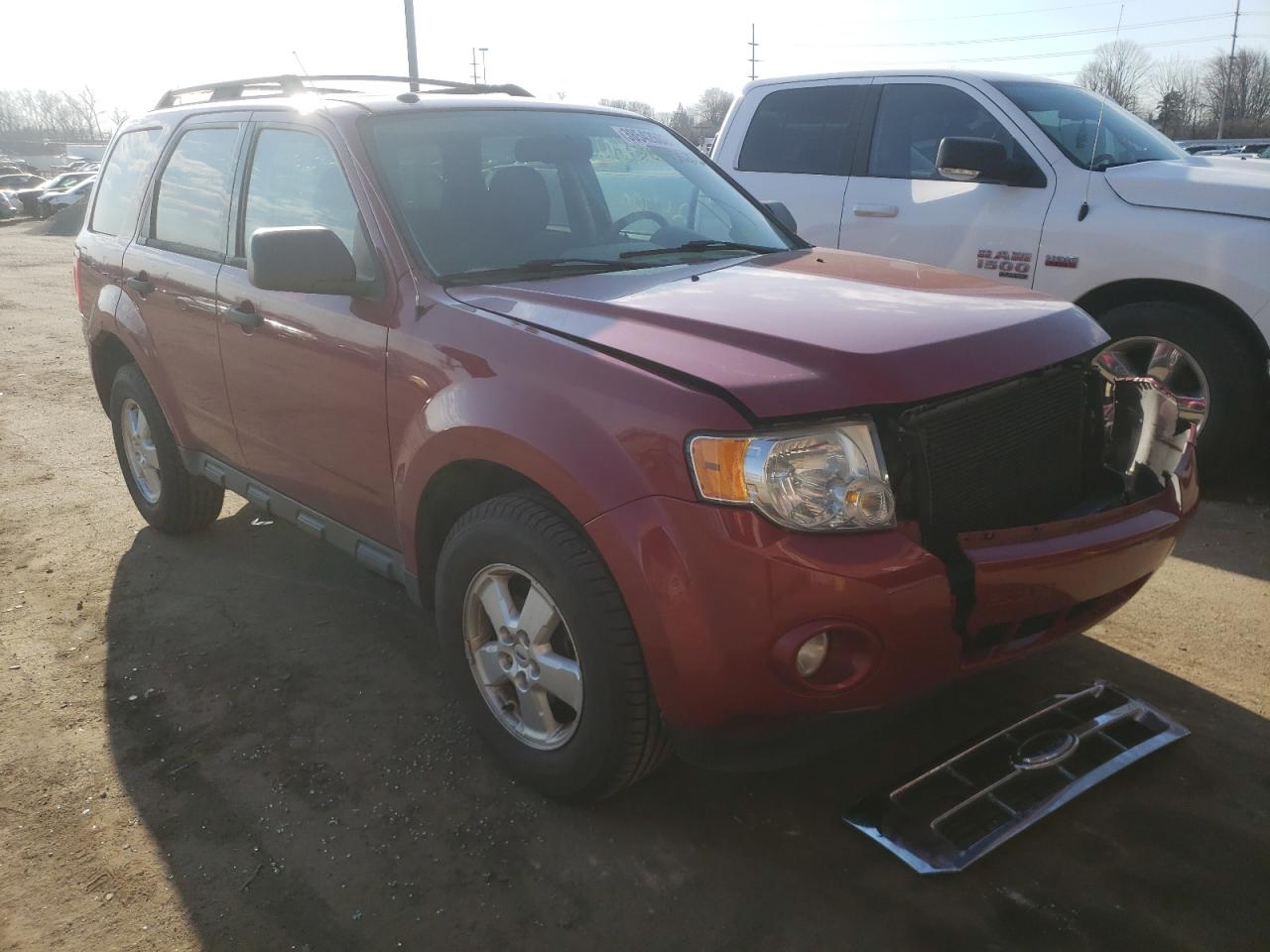 FORD ESCAPE XLT 2010 with VIN 1FMCU0DG8AKA32415 - Photo from auction