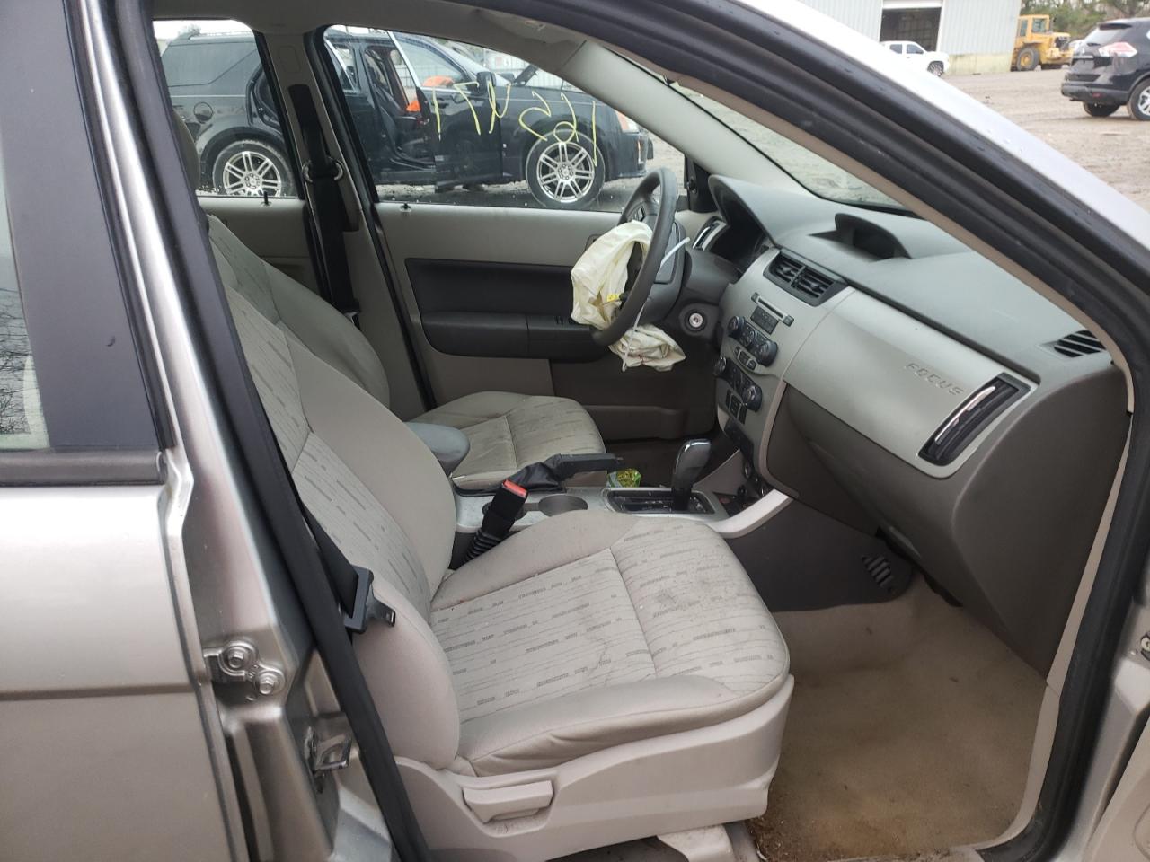 Photo 5 from auction – 2008 FORD FOCUS SE with VIN 1FAHP35NX8W101596