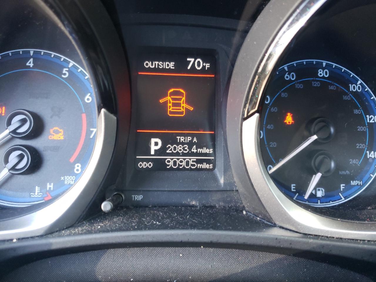 Photo 8 from auction – 2015 TOYOTA COROLLA L with VIN 2T1BURHE8FC454304