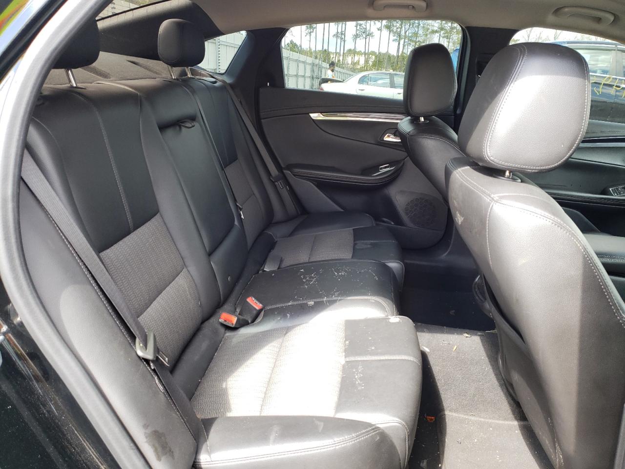 Photo 6 from auction – 2017 CHEVROLET IMPALA LT with VIN 2G1105S34H9186418