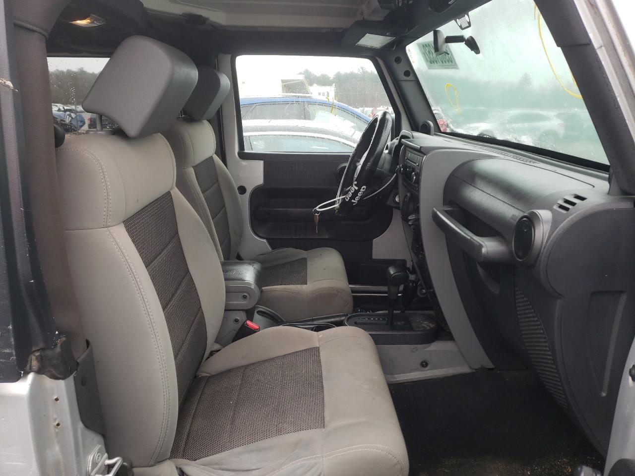 Photo 5 from auction – 2010 JEEP WRANGLER S with VIN 1J4AA2D10AL113134
