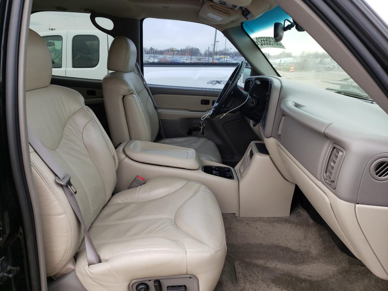 Photo 5 from auction – 2002 GMC YUKON with VIN 1GKEK13Z62R293888