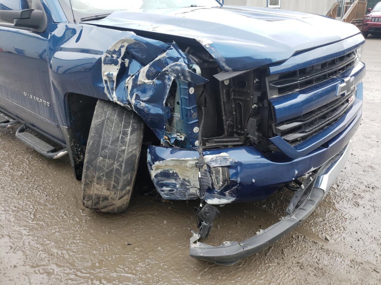 Photo 9 from auction – 2018 CHEVROLET SILVERADO with VIN 3GCUKREC8JG350217