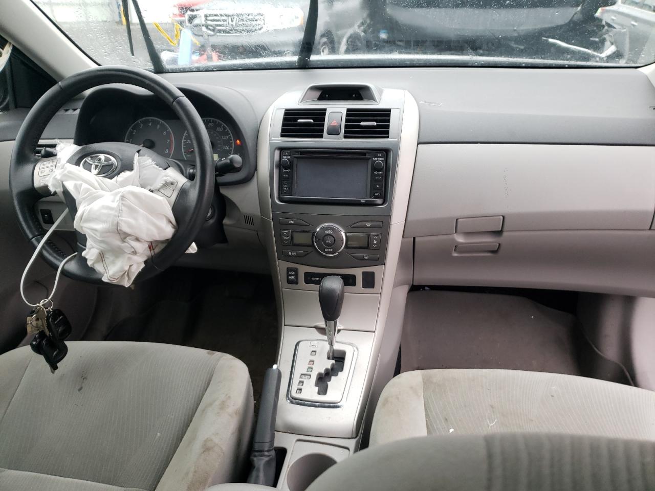 Photo 9 from auction – 2013 TOYOTA COROLLA BA with VIN 2T1BU4EEXDC095817