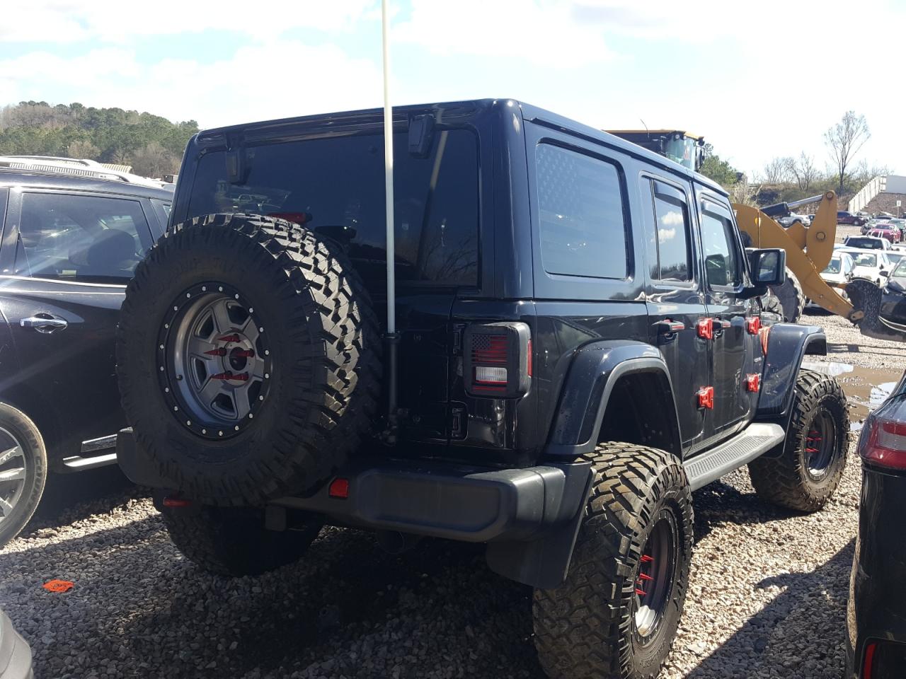 Photo 4 from auction – 2018 JEEP WRANGLER U with VIN 1C4HJXEG3JW224716