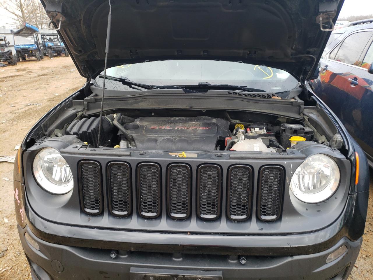 Photo 7 from auction – 2017 JEEP RENEGADE L with VIN ZACCJBBB5HPG61923